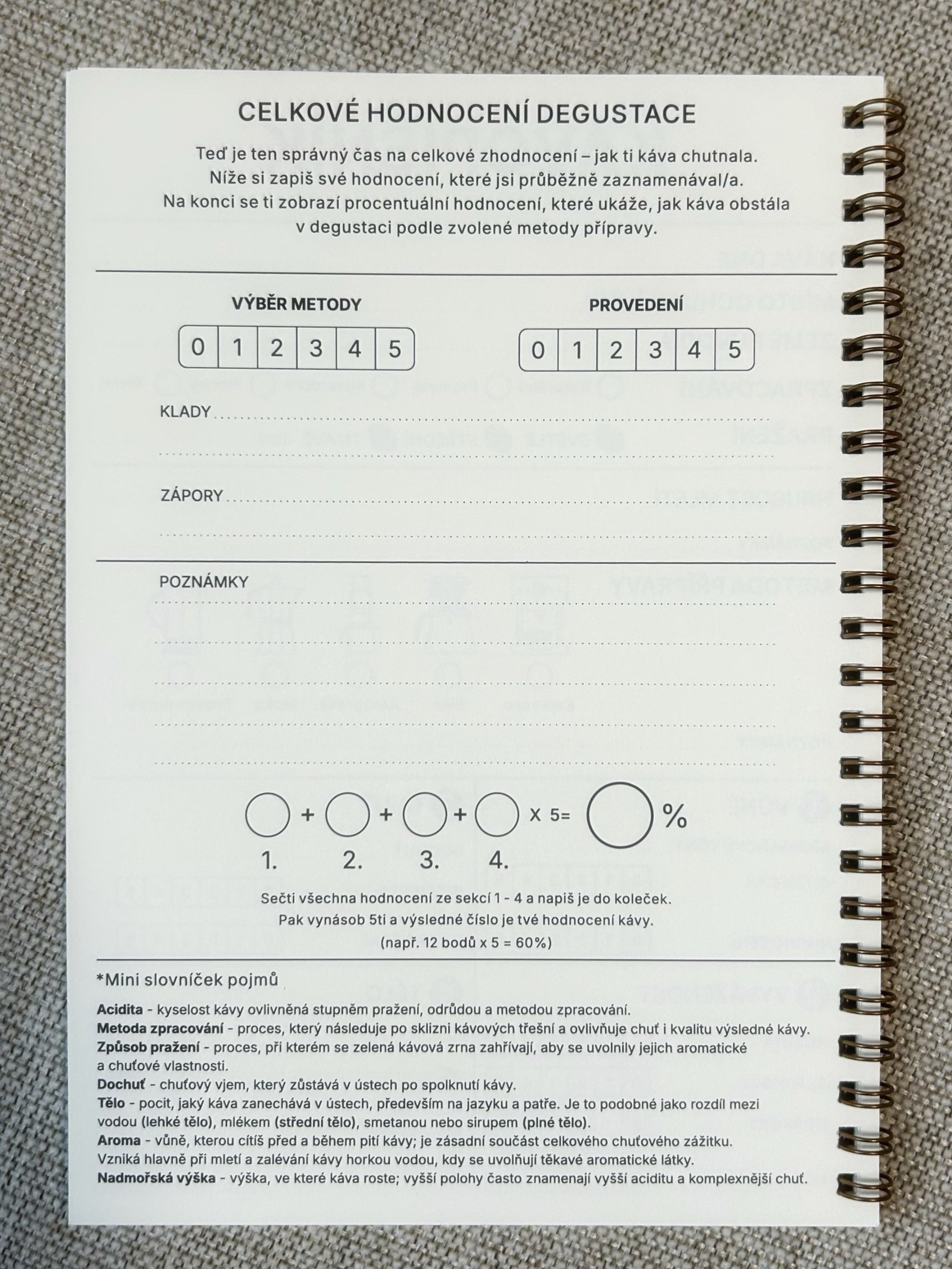 Kávopisník A5: prostor pro 10 kávových zápisů